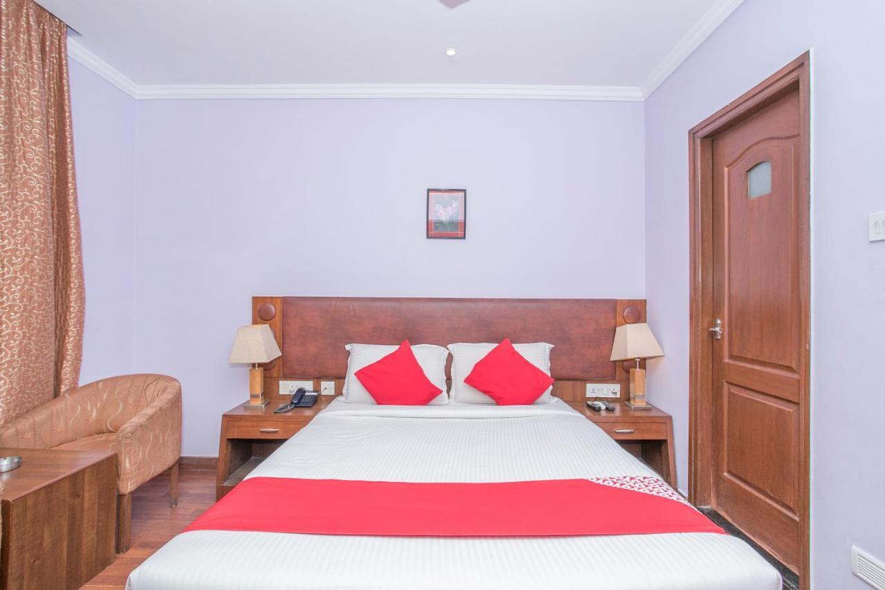 Oyo 9925 The Ocea International Hotel Бангалор Екстериор снимка