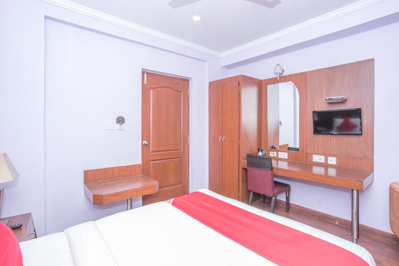 Oyo 9925 The Ocea International Hotel Бангалор Екстериор снимка